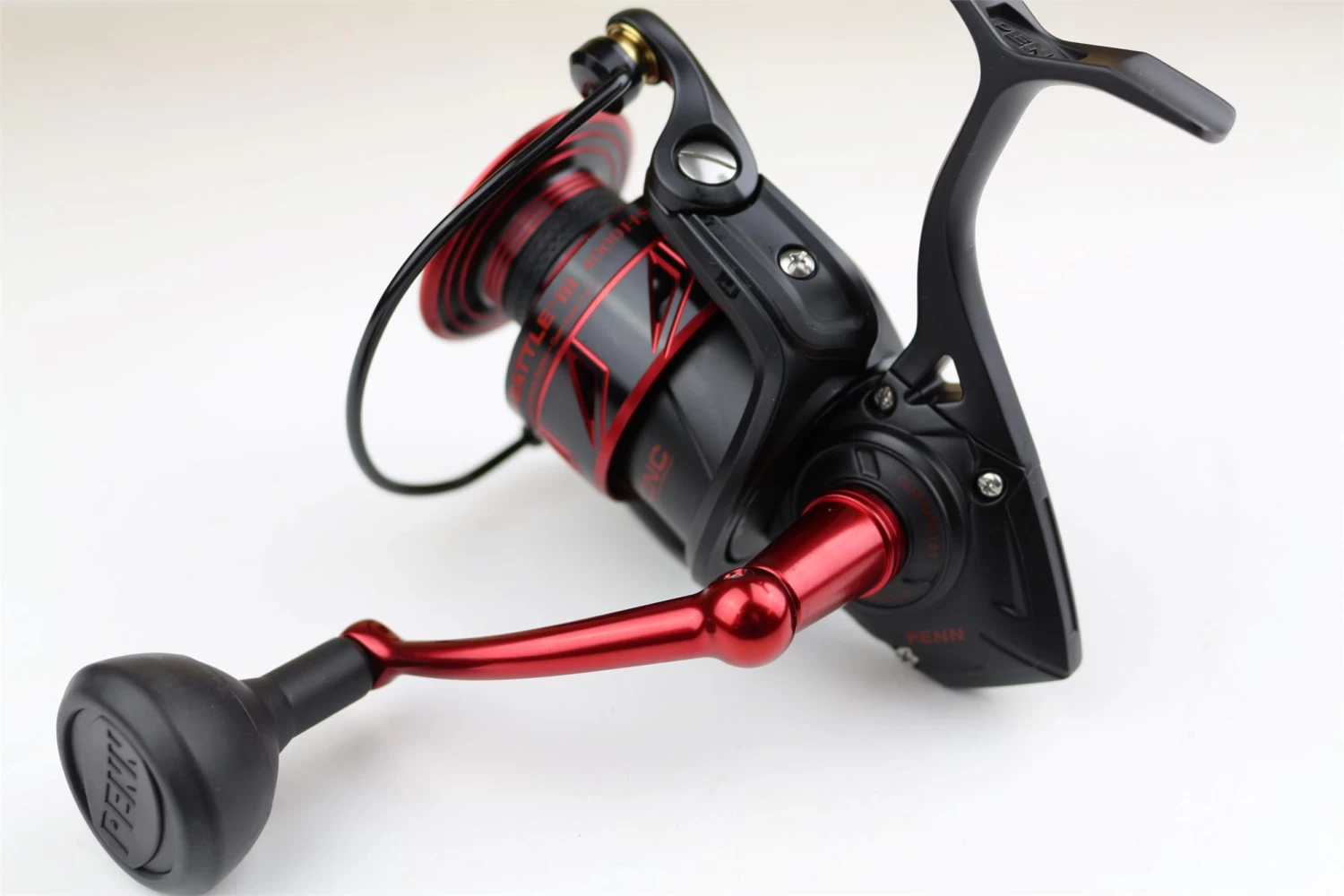 Daiwa Penn Battle III 4000 Spinning Reel High Speed 4 Daiwa Penn Battle III 4000 Spinning Reel High Speed - Image 2